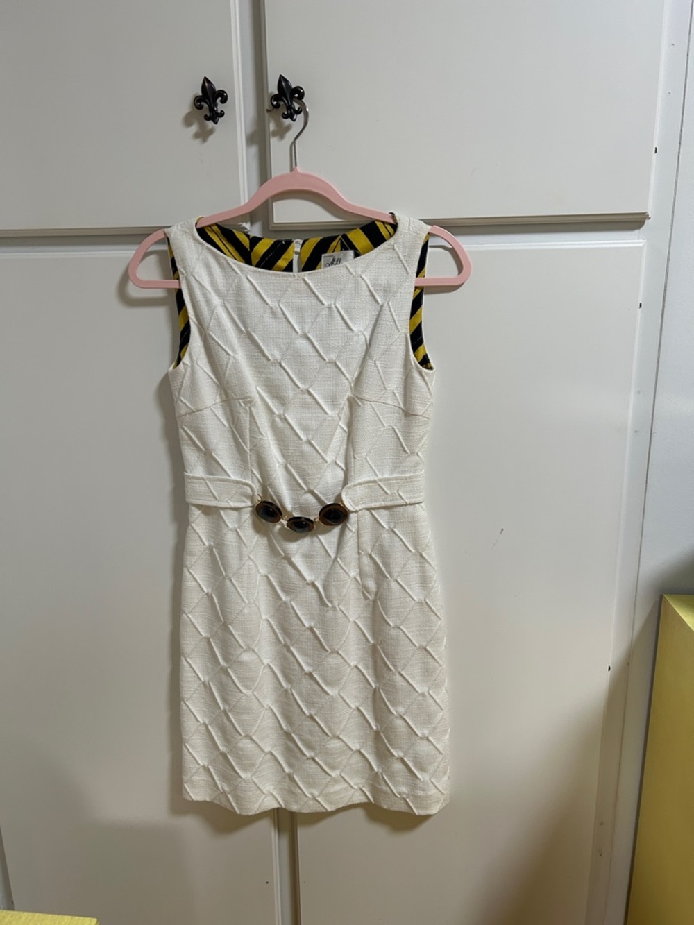 Retro Milly Vintage Cream Textured Sleeveless Sheath Dress Mod Size 2